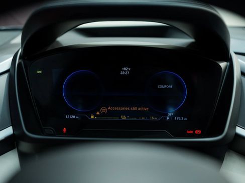 Used 2015 BMW i8 AWD/4WD image 9