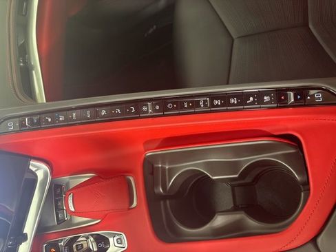 Used 2022 Chevrolet Corvette Stingray Premium Conv w/ Z51 Performance Package RWD image 15