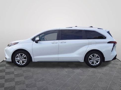 Certified 2023 Toyota Sienna Platinum AWD/4WD image 2