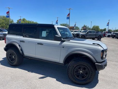 New 2026 Ford Bronco Big Bend AWD/4WD image 2