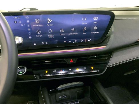 Used 2025 Buick Envision Sport Touring image 6