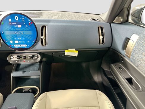 Certified 2025 MINI Cooper Countryman S image 26