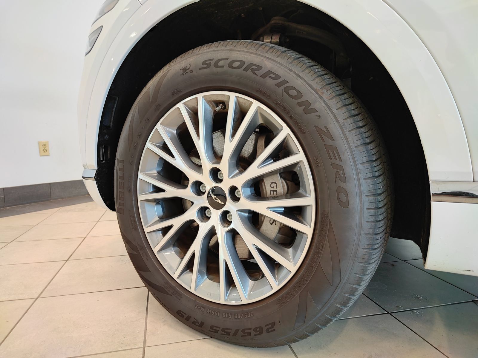 Used 2026 Genesis GV80 2.5T AWD/4WD image 9