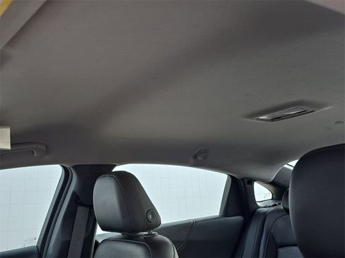 Certified 2020 Chevrolet Malibu LT w/ Leather Package image 19