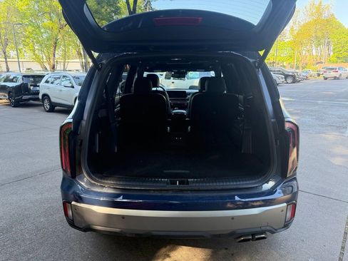 Used 2023 Kia Telluride EX X-Line AWD/4WD image 12