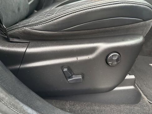 Used 2013 Jeep Grand Cherokee SRT8 w/ Trailer Tow Group IV image 12