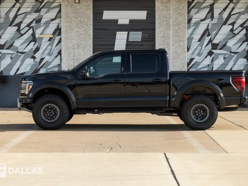 Used 2026 Ford F150 Raptor AWD/4WD image 2