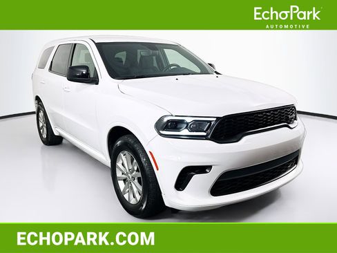 Used 2025 Dodge Durango GT RWD image 1