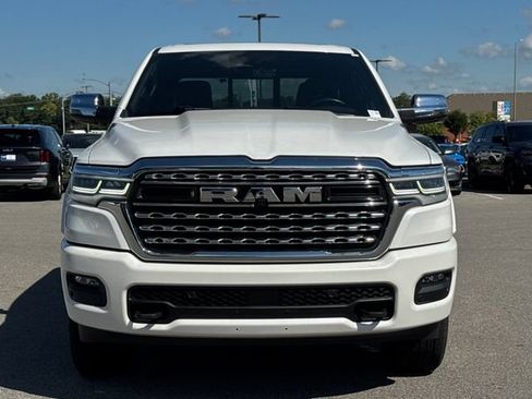 Used 2025 RAM 1500 Limited w/ Body Color Bumper Group AWD/4WD image 8