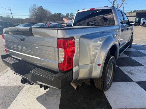 Used 2022 Ford F350 XL image 5