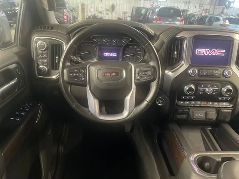 Used 2020 GMC Sierra 1500 SLT w/ SLT Premium Plus Package AWD/4WD image 17