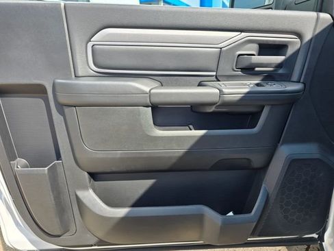 Used 2025 RAM 3500 Tradesman image 17