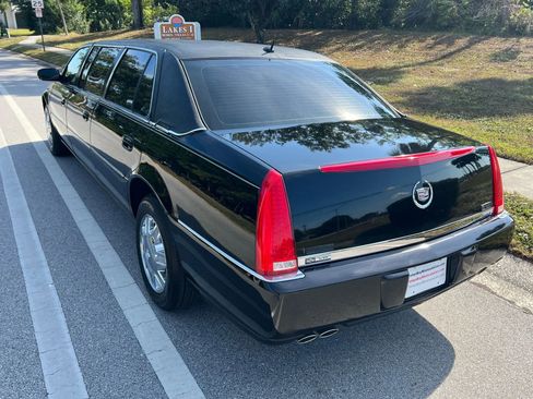 Used 2006 Cadillac DTS image 16