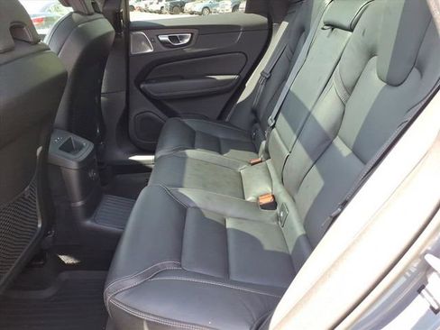Used 2023 Volvo XC60 T8 Ultimate AWD/4WD image 15