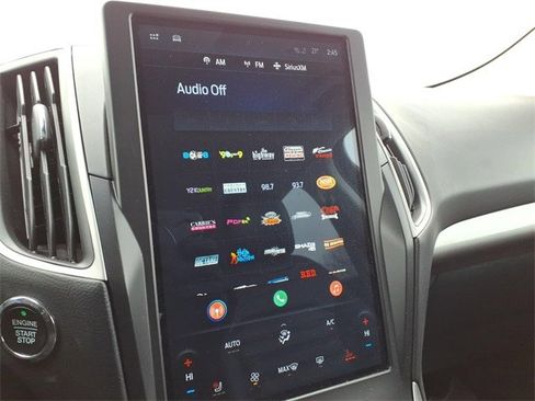 Certified 2024 Ford Edge SEL w/ Convenience Package image 18