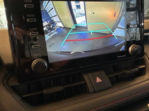Used 2021 Toyota RAV4 SE w/ Weather & Moonroof Package AWD/4WD image 14