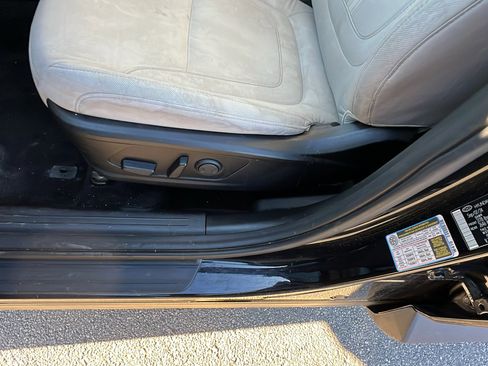 Used 2025 Hyundai Tucson SEL image 17