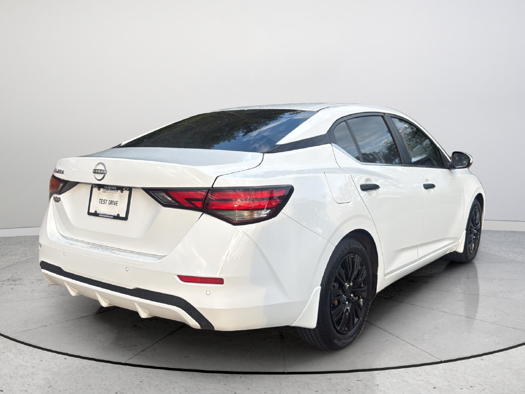 Used 2024 Nissan Sentra S FWD image 8