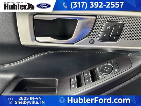 Used 2020 Ford Explorer Limited AWD/4WD image 11
