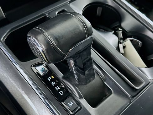 Used 2022 Ford F150 XLT w/ Equipment Group 302A High image 24