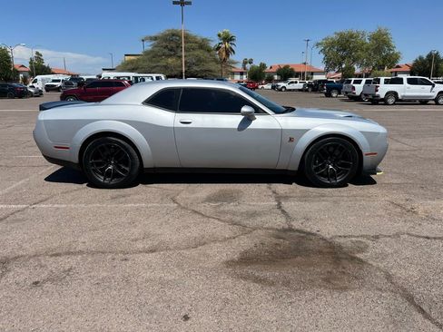 Used 2022 Dodge Challenger R/T Scat Pack image 10
