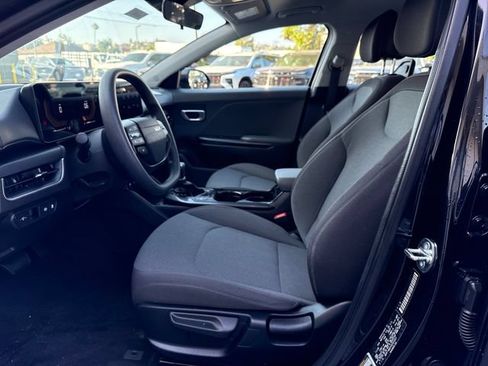 Used 2025 Kia K4 FWD image 9