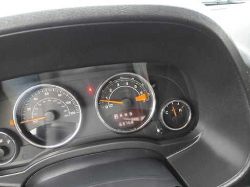 Used 2014 Jeep Compass Latitude w/ Sun/Sound Group image 27