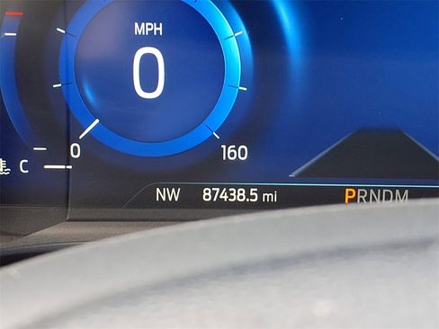 Used 2020 Ford Escape Titanium image 18