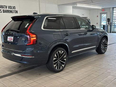 Used 2026 Volvo XC90 B6 Ultra w/ Protection Package Premier image 5