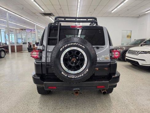 Used 2013 Toyota FJ Cruiser 4WD w/ Trail Teams Special Edition image 5