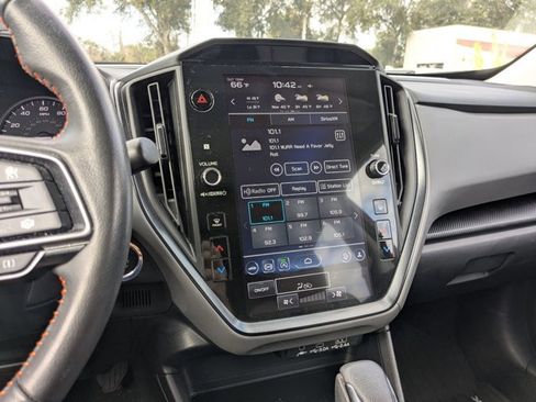 Used 2024 Subaru Crosstrek 2.5i Limited image 10