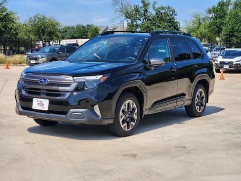 Used 2026 Subaru Forester Premium AWD/4WD image 3