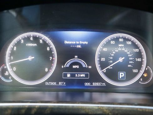 Used 2016 Hyundai Equus Ultimate RWD image 32