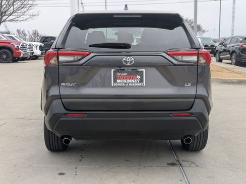 Used 2024 Toyota RAV4 LE image 6