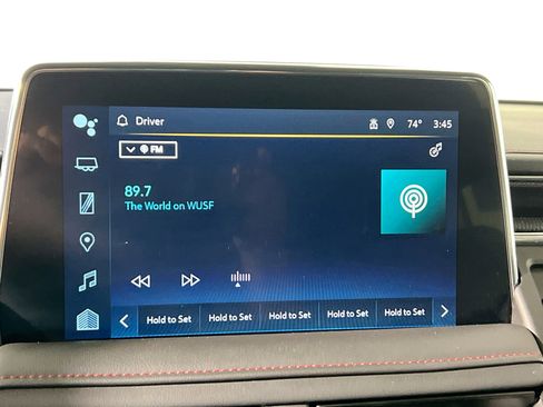 Used 2024 Chevrolet Suburban RST RWD image 28