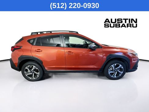 Used 2024 Subaru Crosstrek 2.0i Premium w/ Crosstrek Mirror Package AWD/4WD image 9