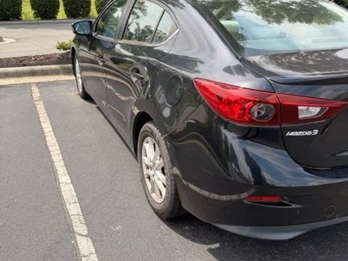 Used 2015 MAZDA MAZDA3 i Touring FWD image 1