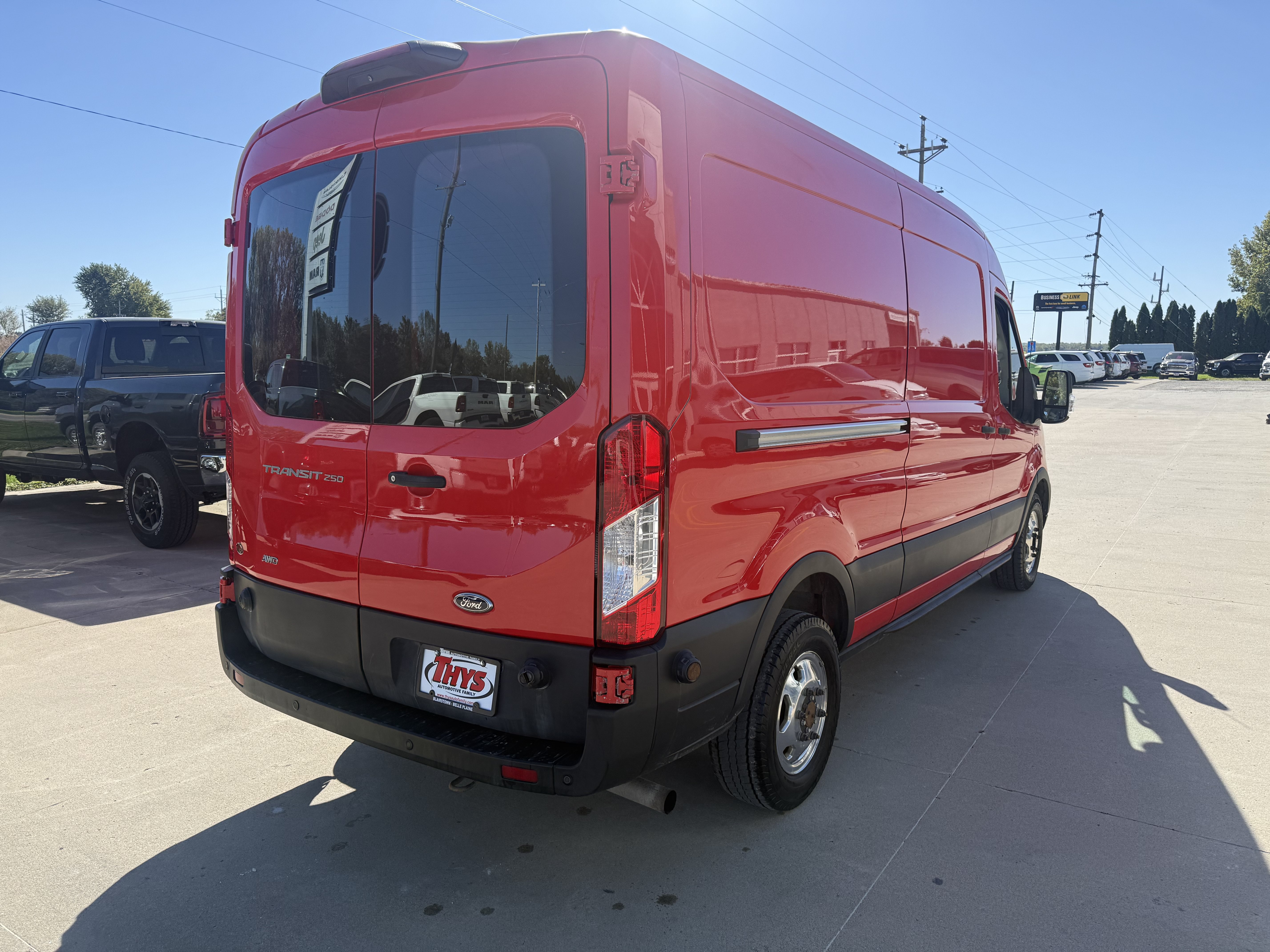 Used 2021 Ford Transit 250 Medium Roof AWD w/ Interior Upgrade Package image 32