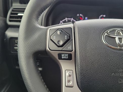 Used 2022 Toyota 4Runner SR5 Premium w/ Moonroof Package image 22