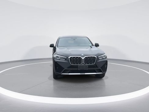 Used 2023 BMW X4 xDrive30i w/ Premium Package image 3