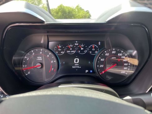 Used 2018 Chevrolet Camaro SS RWD image 10