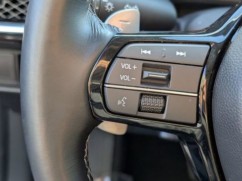 Certified 2025 Acura ADX FWD image 32