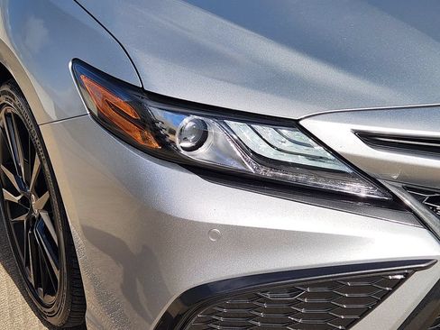 Used 2024 Toyota Camry XSE w/ Navigation Package FWD image 9