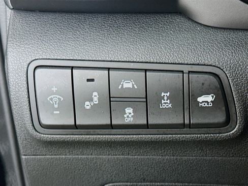 Used 2021 Hyundai Tucson Ultimate w/ Cargo Package AWD/4WD image 17