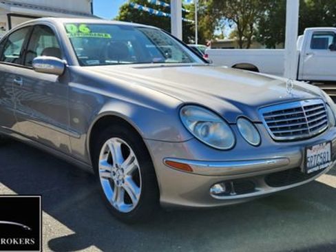 Used 2006 Mercedes-Benz E 350 Sedan image 1