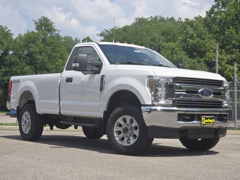Used 2019 Ford F250 XL w/ STX Appearance Package AWD/4WD image 1