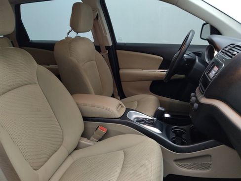 Used 2018 Dodge Journey SXT w/ Connectivity Group image 21