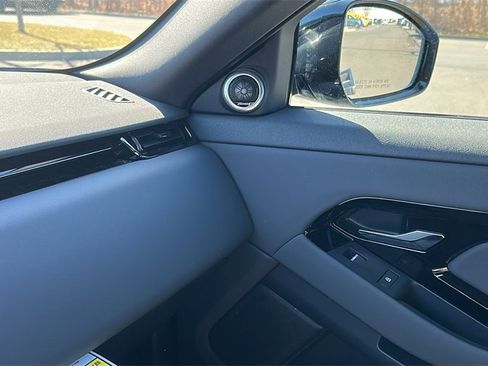 New 2026 Land Rover Range Rover Evoque S image 21