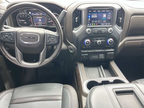 Used 2022 GMC Sierra 1500 Denali w/ Denali Reserve Package image 10