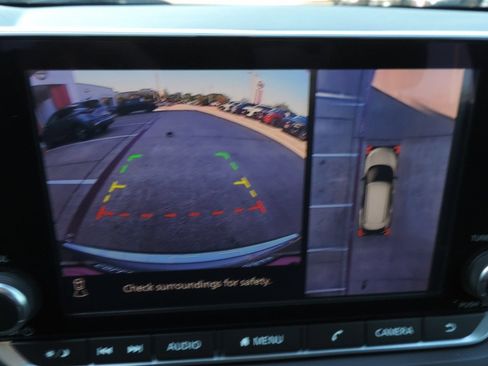 Used 2021 Nissan Rogue SV FWD image 28